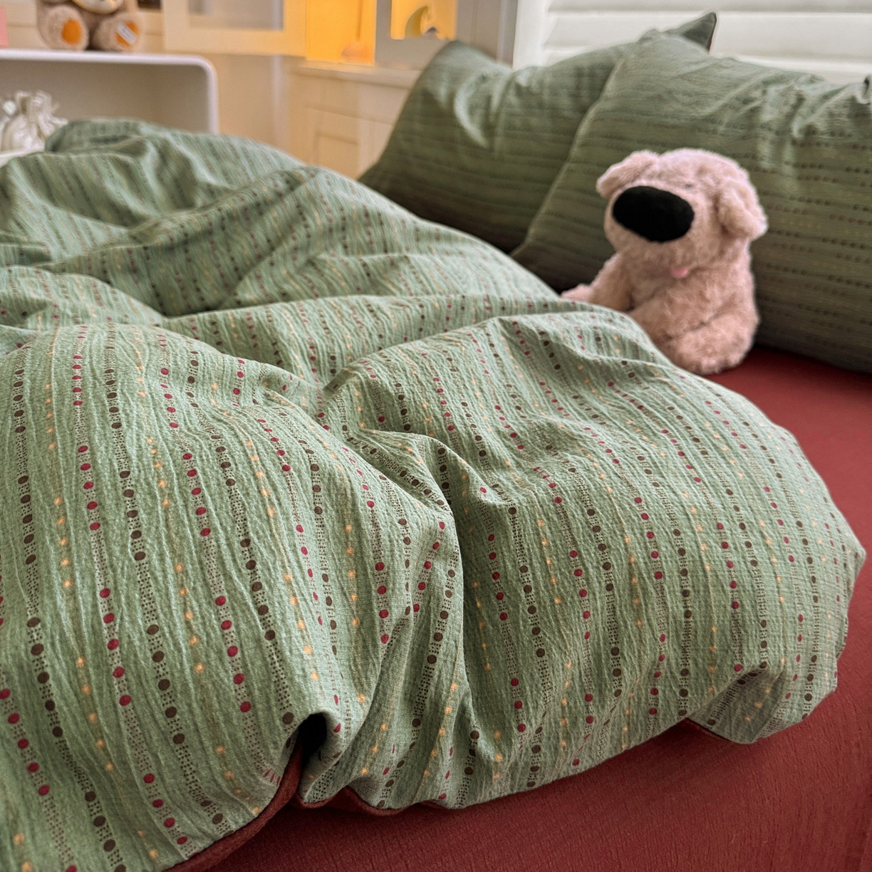 91家纺网 家纺一手货源 找家纺 水墨江南 2025新款云感双层纱印花四件套 绿野仙踪