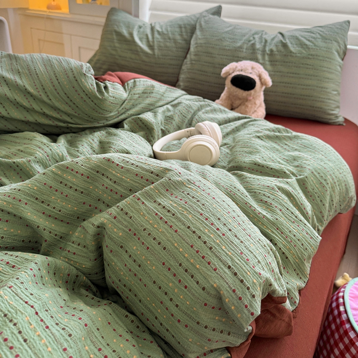 91家纺网 家纺一手货源 找家纺 水墨江南 2025新款云感双层纱印花四件套 绿野仙踪