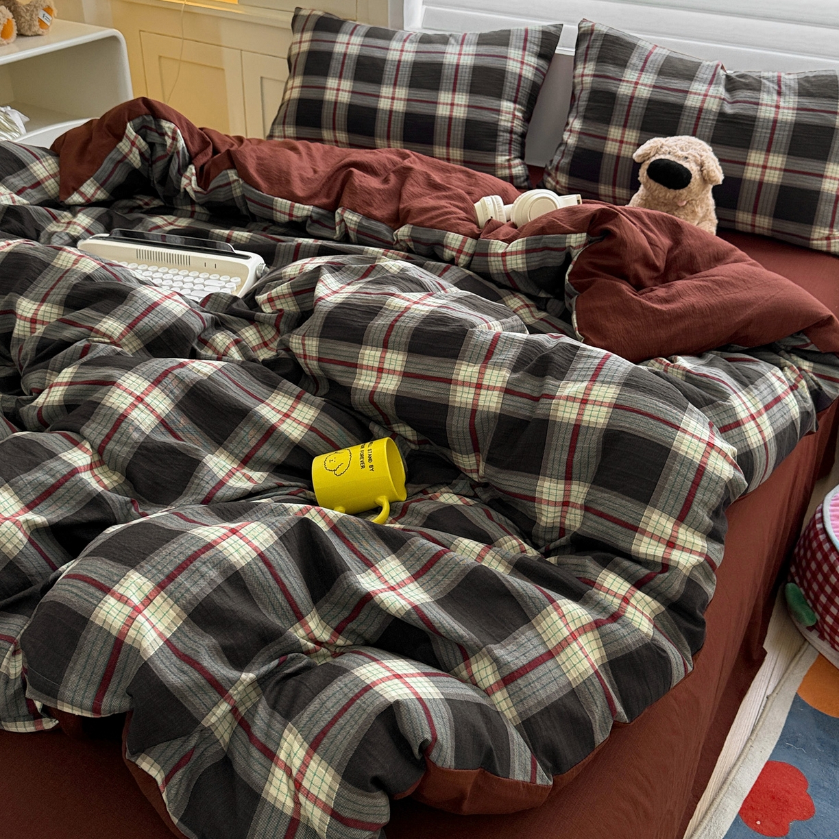 91家纺网 家纺一手货源 找家纺 水墨江南 2025新款云感双层纱印花四件套 苏格兰格