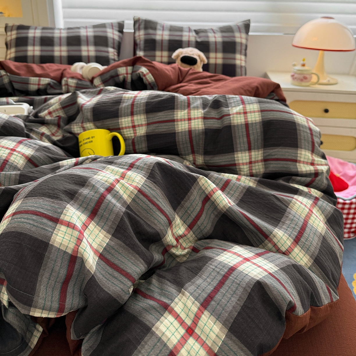 91家纺网 家纺一手货源 找家纺 水墨江南 2025新款云感双层纱印花四件套 苏格兰格