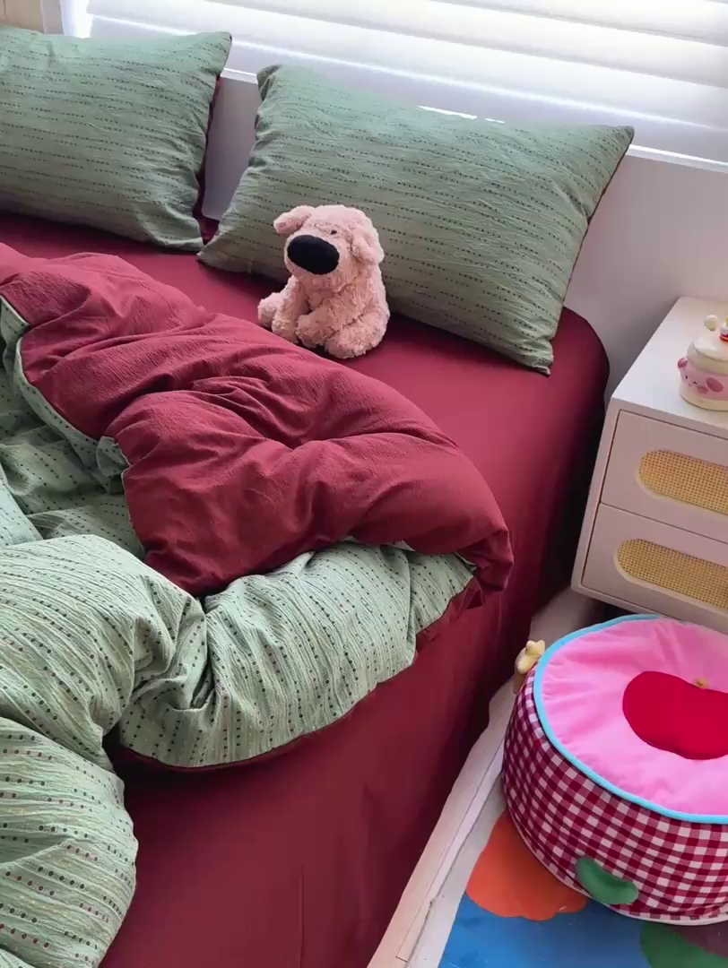 91家纺网 家纺一手货源 找家纺 水墨江南 2025新款云感双层纱印花四件套 绿野仙踪