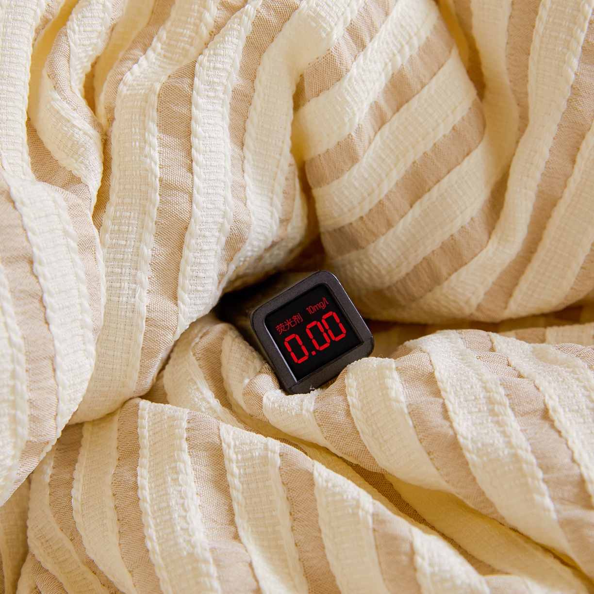 91家纺网 家纺一手货源 找家纺 金喜家居 2025秋冬新款色织提花大豆被学生被被子被芯春秋被冬被 奶油咖