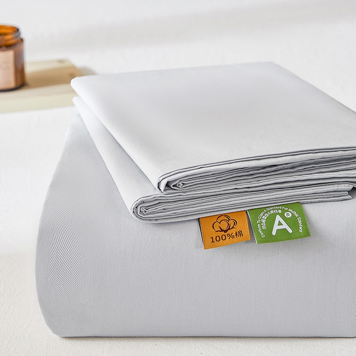 91家纺网 家纺一手货源 找家纺 凡客家居 2025新款全棉纯色简约单品床单系列 冰川灰