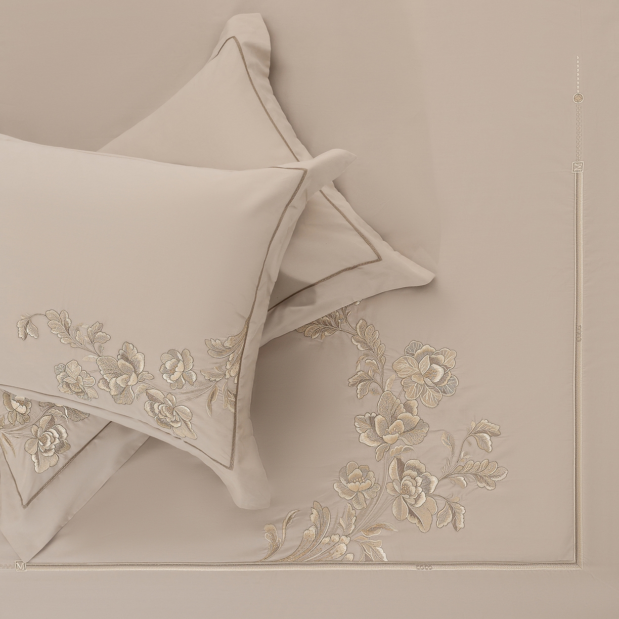 91家纺网 家纺一手货源 找家纺 高大尚婚庆馆 2025新款长绒棉磨毛四件套-浮生若梦 浮生若梦-香槟金