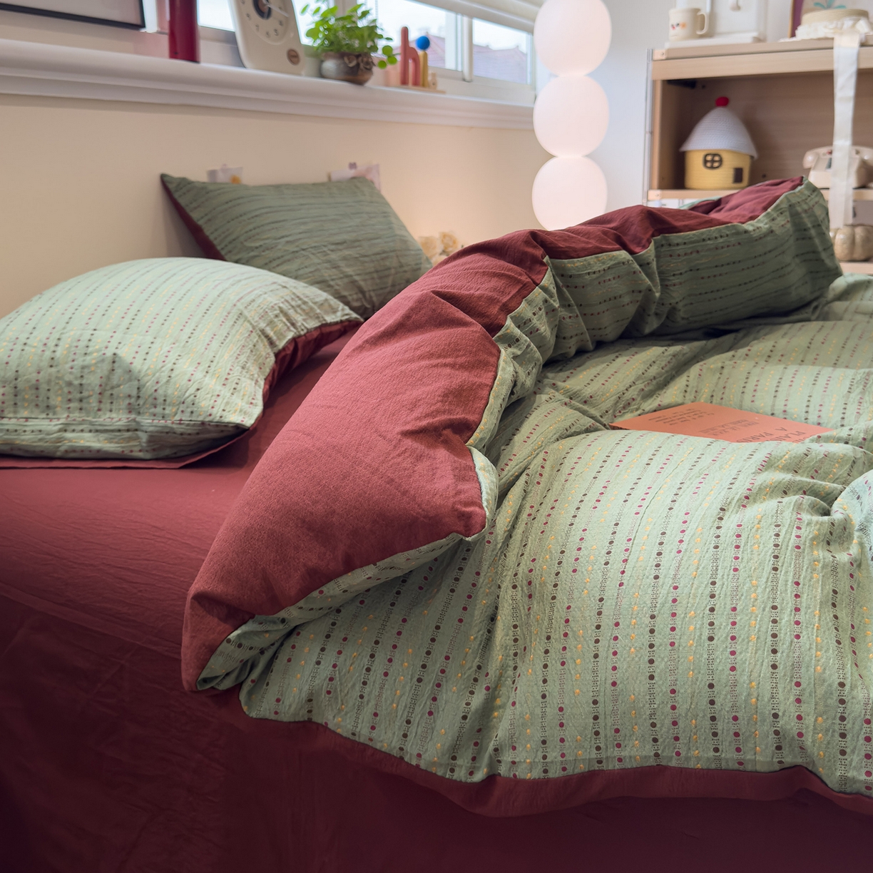 91家纺网 家纺一手货源 找家纺 水墨江南 2025新款高克重云感双层纱印花四件套-场景二 绿野仙踪