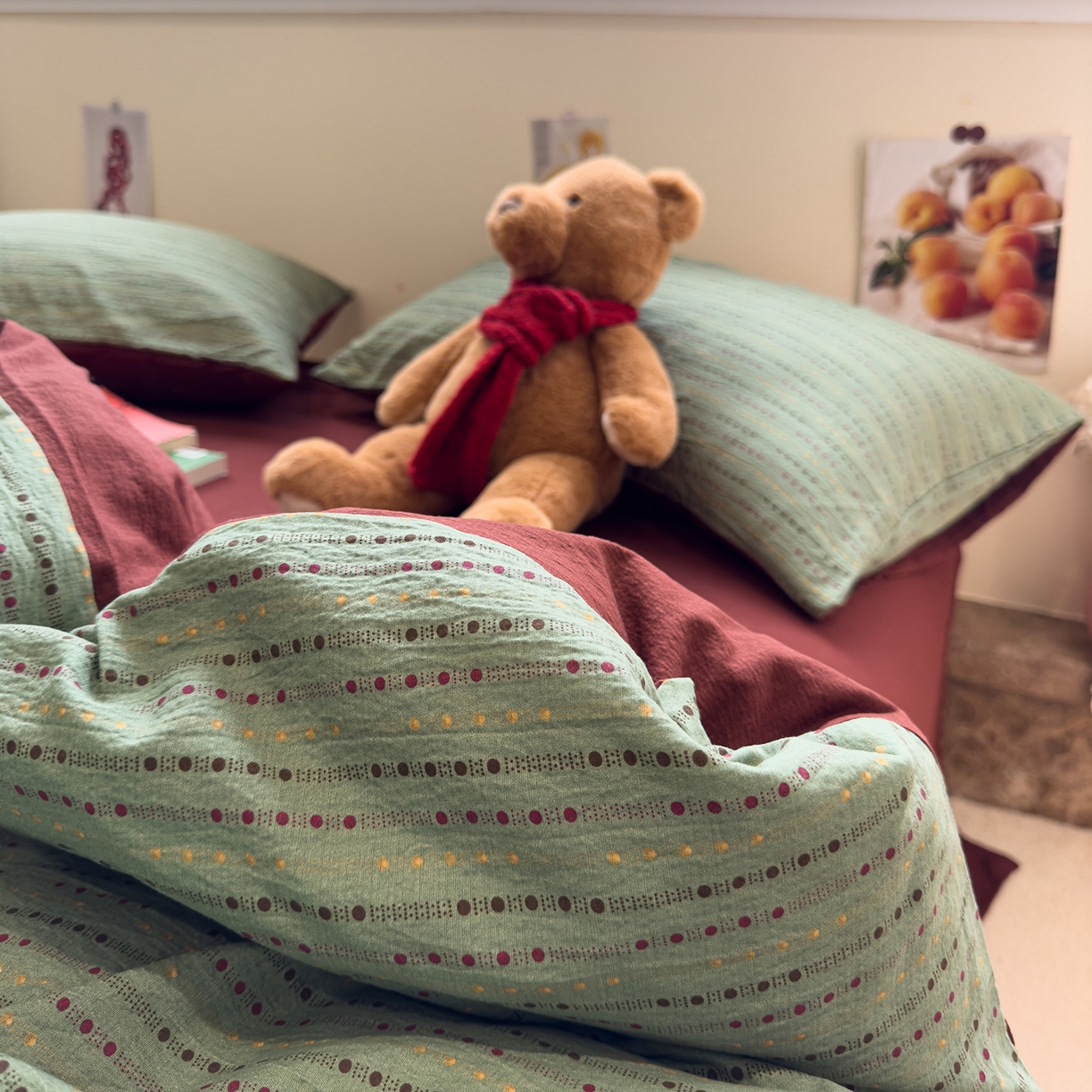 91家纺网 家纺一手货源 找家纺 水墨江南 2025新款高克重云感双层纱印花四件套-场景二 绿野仙踪