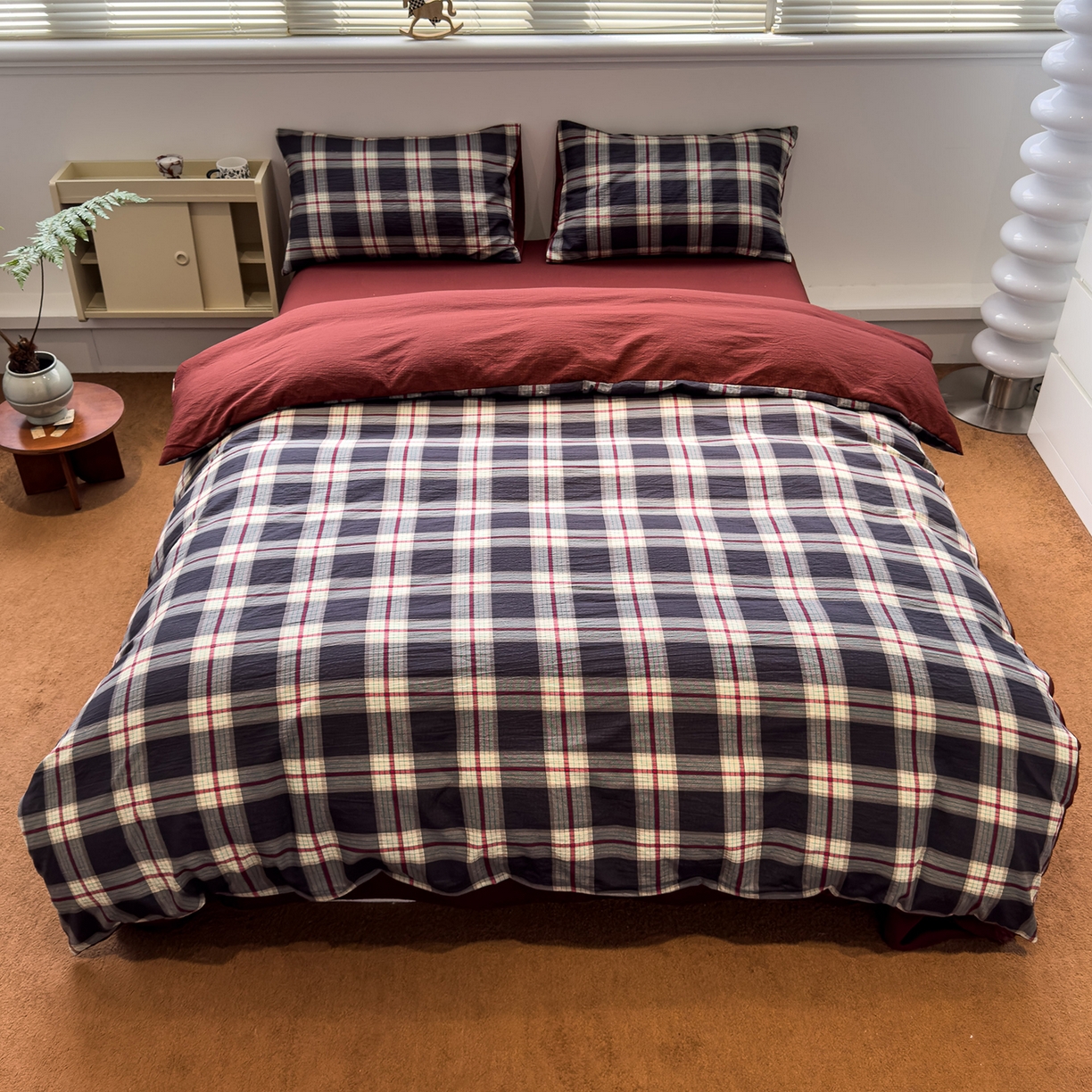 91家纺网 家纺一手货源 找家纺 水墨江南 2025新款高克重云感双层纱印花四件套-场景二 苏格兰格