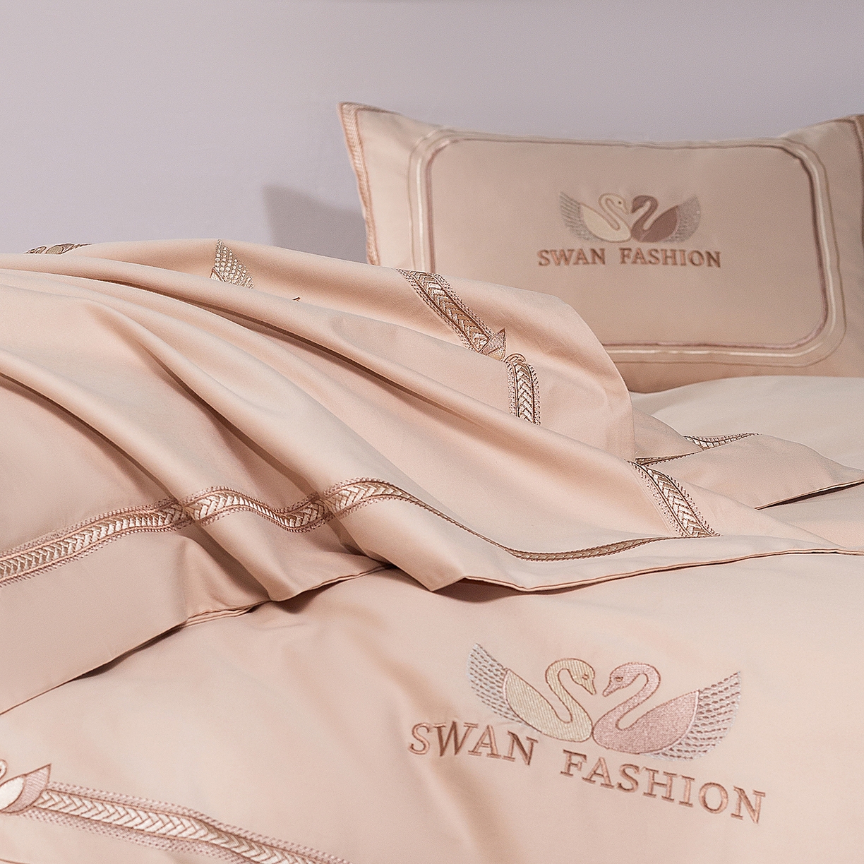 91家纺网 家纺一手货源 找家纺 高大尚婚庆馆 2025新款长绒棉磨毛四件套-施华洛 施华洛-卡其色