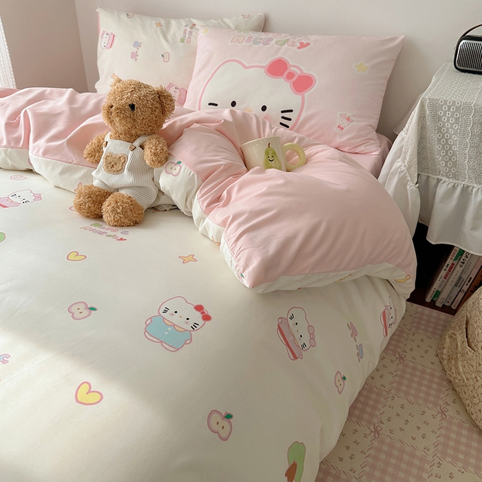 91家纺网 家纺一手货源 找家纺 桃心家居 2025新款A类亲肤舒适软糯云柔水洗棉数码印花混搭四件套-少女卡通奶乎乎 云柔水洗棉-奶咖心愿猫