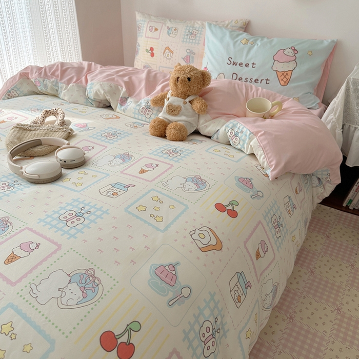 91家纺网 家纺一手货源 找家纺 桃心家居 2025新款A类亲肤舒适软糯云柔水洗棉数码印花混搭四件套-少女卡通奶乎乎 云柔水洗棉-混搭甜品屋