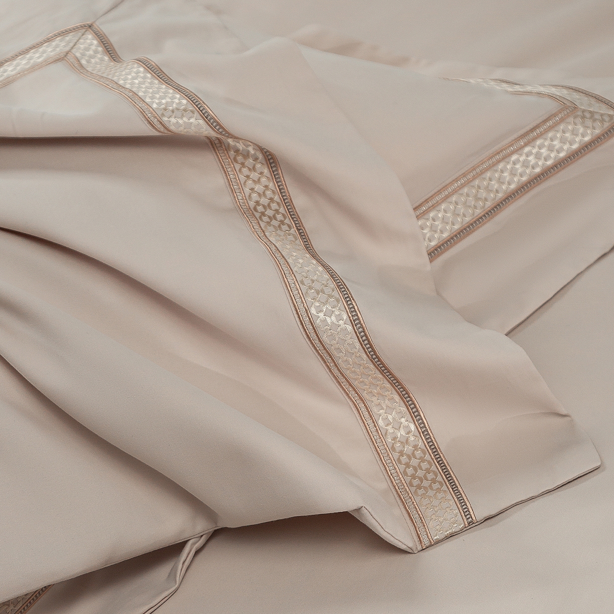 91家纺网 家纺一手货源 找家纺 高大尚婚庆馆 2025新款长绒棉磨毛四件套-纪梵希 纪梵希-香槟金