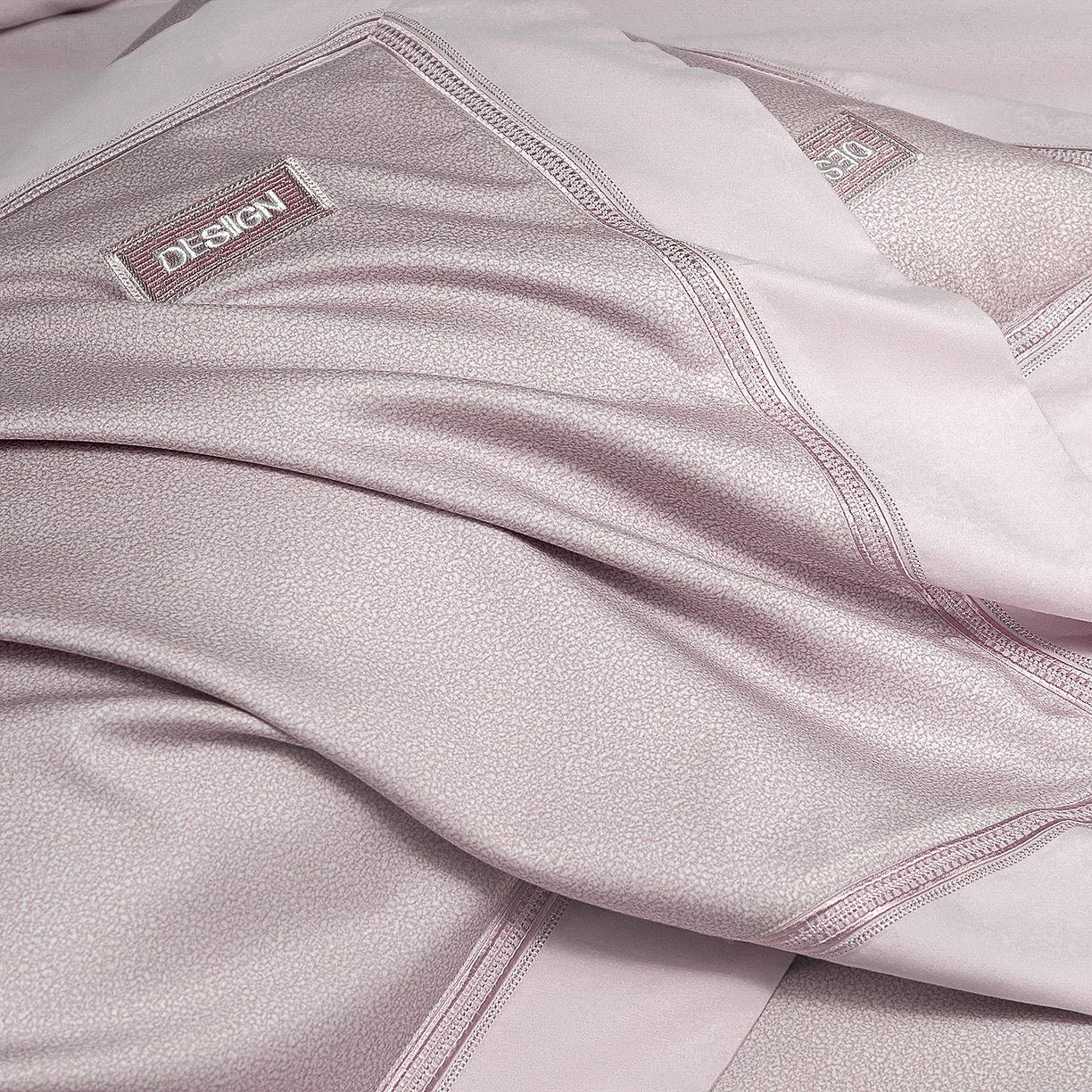 91家纺网 家纺一手货源 找家纺 高大尚婚庆馆 2025新款长绒棉磨毛四件套-迪澳 MXG迪澳-淡雅紫