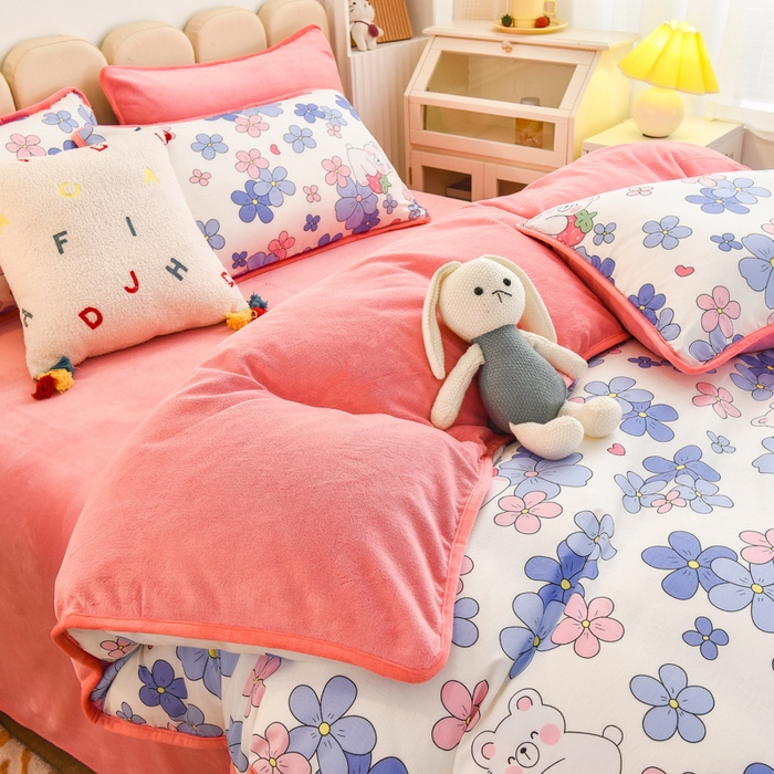 91家纺网 家纺一手货源 找家纺 （总）琪琪阁家纺 2025新款A类全棉纯棉加牛奶绒包边款单被套四件套