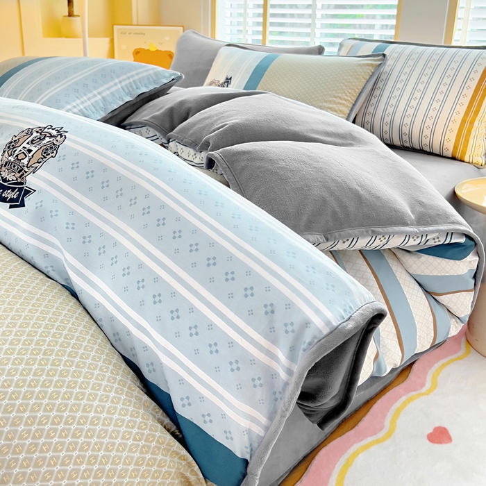 91家纺网 家纺一手货源 找家纺 （总）琪琪阁家纺 2025新款A类全棉纯棉加牛奶绒包边款单被套四件套