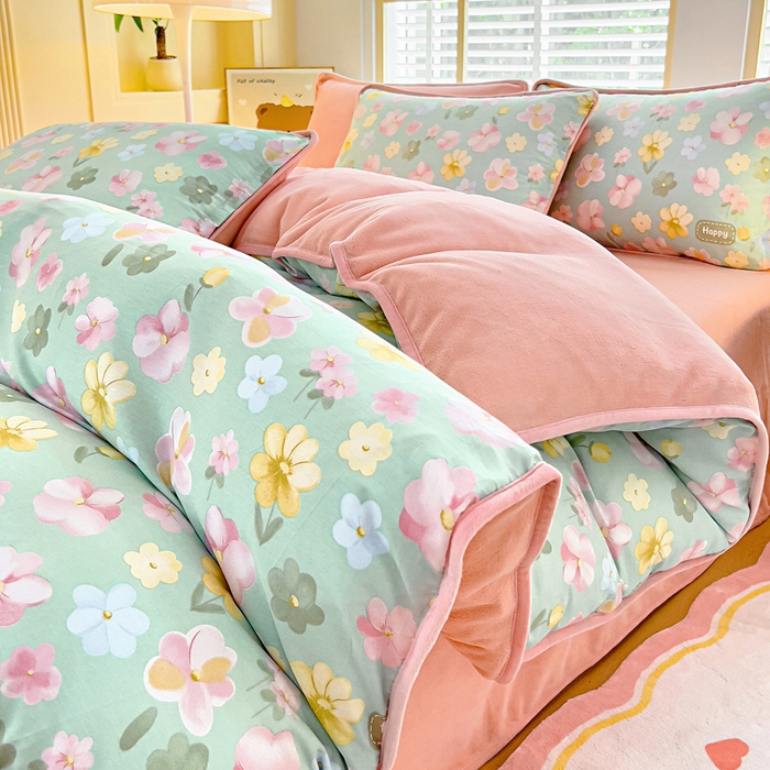 91家纺网 家纺一手货源 找家纺 （总）琪琪阁家纺 2025新款A类全棉纯棉加牛奶绒包边款单被套四件套