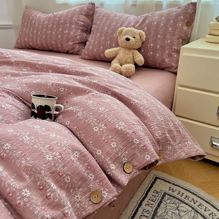 91家纺网 家纺一手货源 找家纺 优尚佳生活馆 2025秋冬新款高克重亚麻复古侘季风复麻系列四件套 紫菱粉蔓