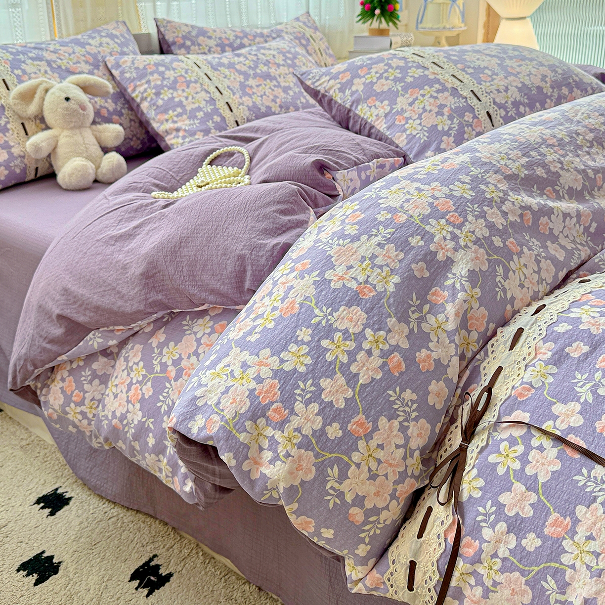 91家纺网 家纺一手货源 找家纺 仟网汇 2025新款古法水洗棉全棉花边蝴蝶结四件套 花开满园