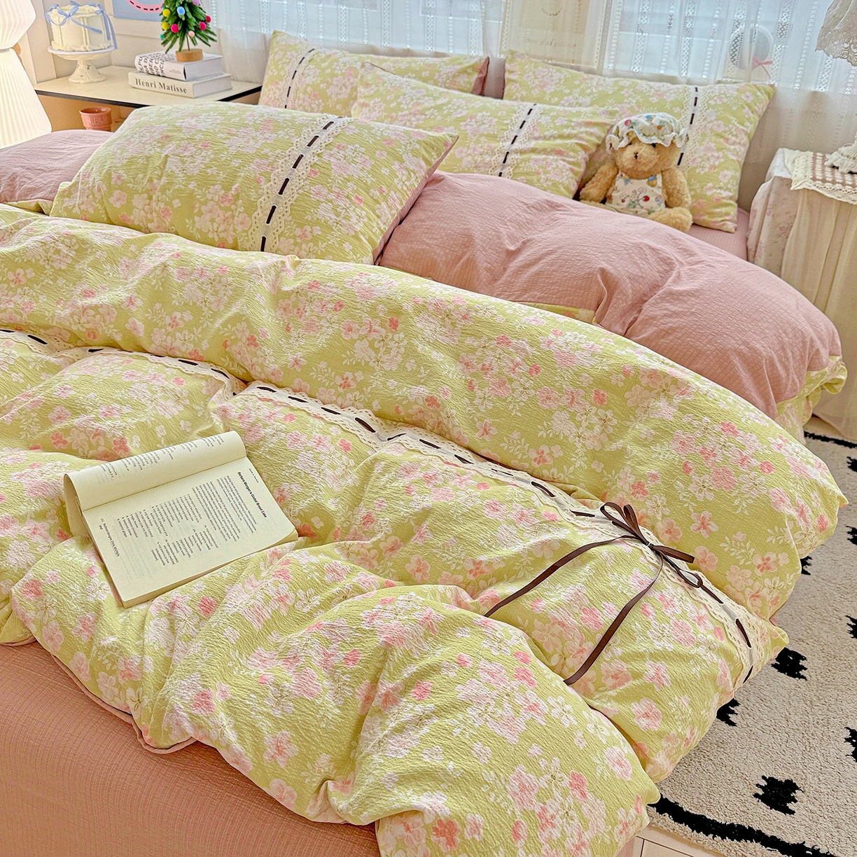 91家纺网 家纺一手货源 找家纺 仟网汇 2025新款古法水洗棉全棉花边蝴蝶结四件套 觅秋