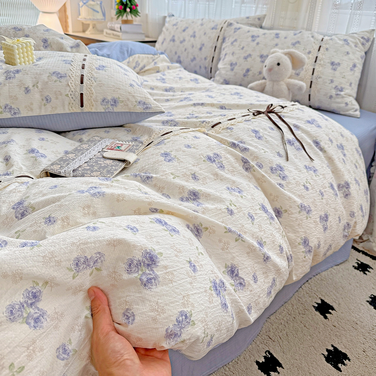 91家纺网 家纺一手货源 找家纺 仟网汇 2025新款古法水洗棉全棉花边蝴蝶结四件套 暮归十里