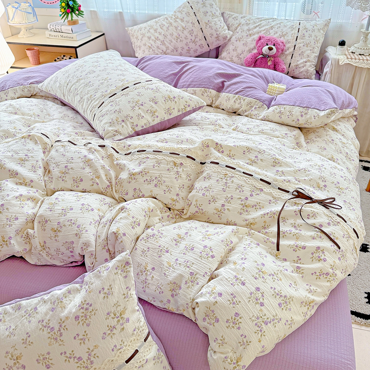 91家纺网 家纺一手货源 找家纺 仟网汇 2025新款古法水洗棉全棉花边蝴蝶结四件套 紫郁