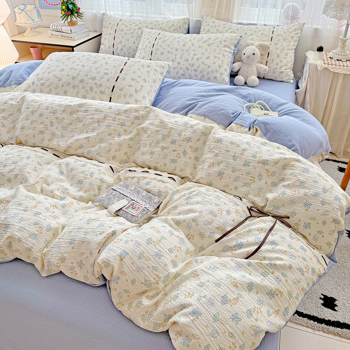 91家纺网 家纺一手货源 找家纺 仟网汇 2025新款古法水洗棉全棉花边蝴蝶结四件套 鸢尾兰