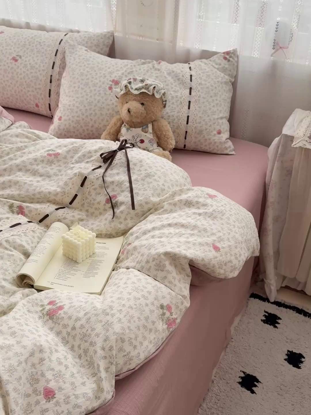 91家纺网 家纺一手货源 找家纺 仟网汇 2025新款古法水洗棉全棉花边蝴蝶结四件套 悠然雅居