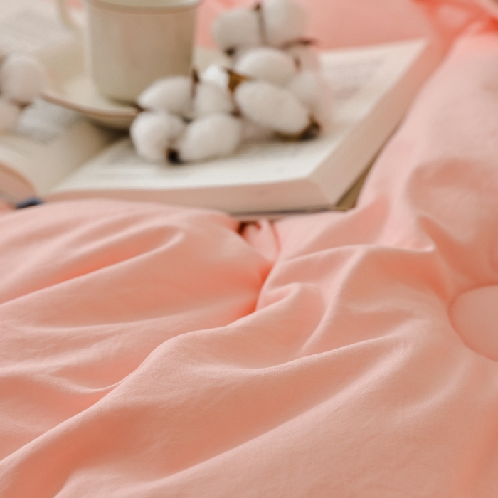 91家纺网 家纺一手货源 找家纺 雯雨家纺 2025新款100%水洗棉棉花冬被 新疆棉-粉色