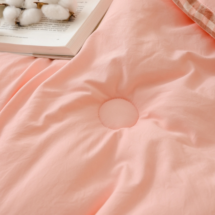 91家纺网 家纺一手货源 找家纺 雯雨家纺 2025新款100%水洗棉棉花冬被 新疆棉-粉色