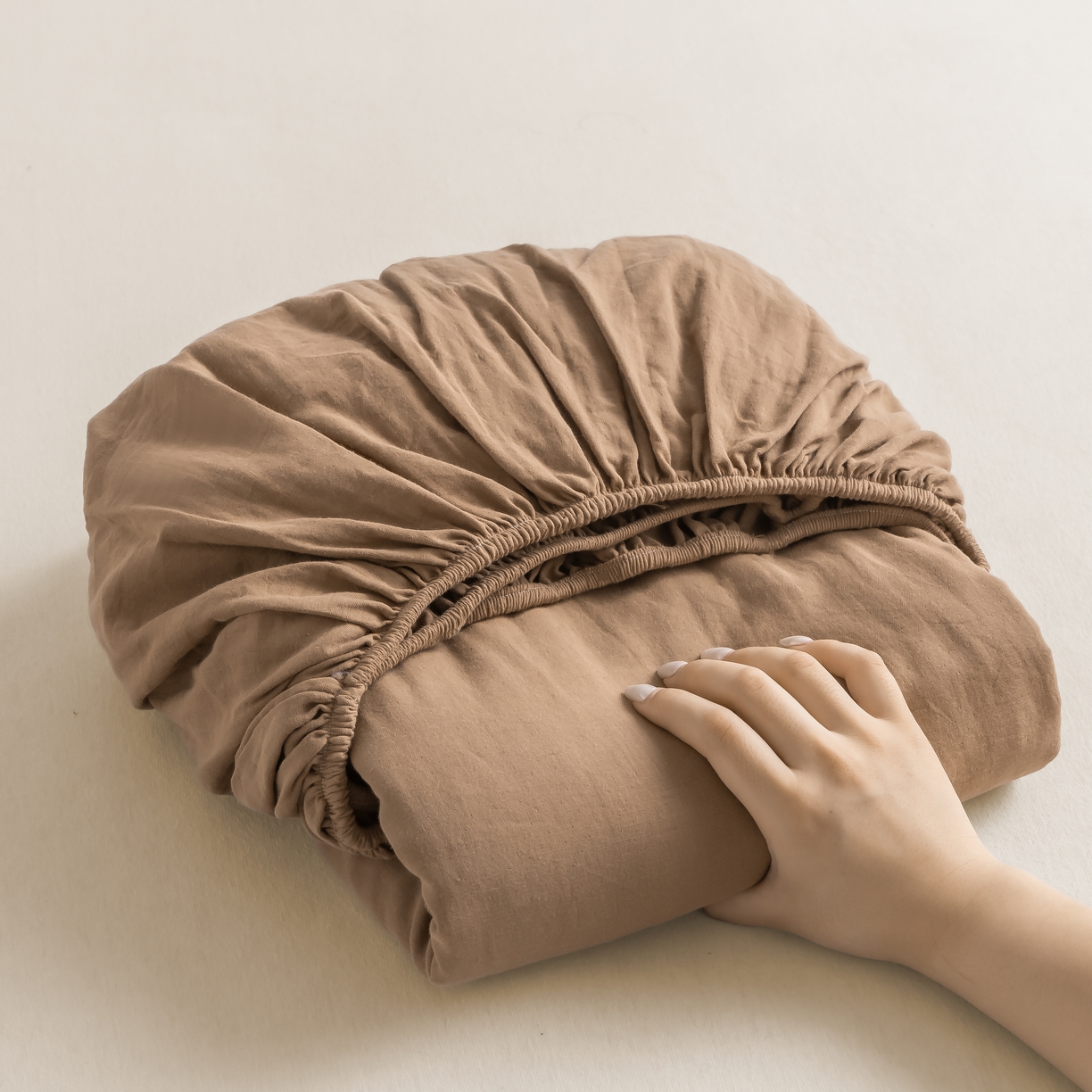 91家纺网 家纺一手货源 找家纺 晨晨家纺 2025新款全棉水洗棉床笠 深棕色