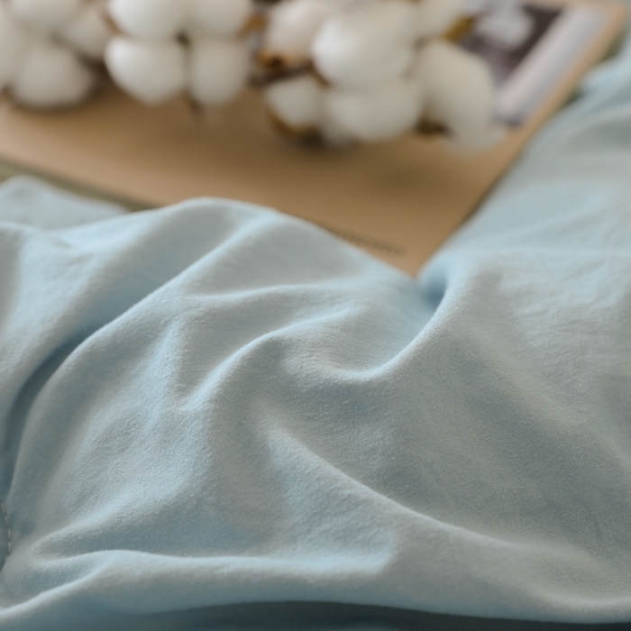 91家纺网 家纺一手货源 找家纺 雯雨家纺 2025新款100%水洗棉棉花冬被 新疆棉-浅绿