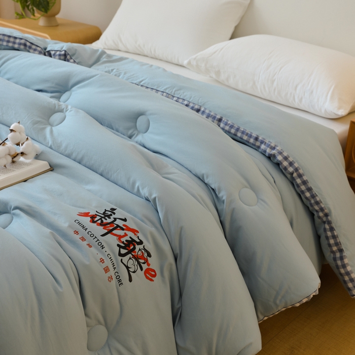 91家纺网 家纺一手货源 找家纺 雯雨家纺 2025新款100%水洗棉棉花冬被 新疆棉-浅绿
