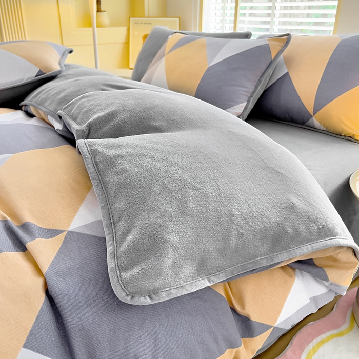 91家纺网 家纺一手货源 找家纺 琪琪阁家纺 2025新款A类全棉纯棉加牛奶绒包边款单被套四件套 布兰卡