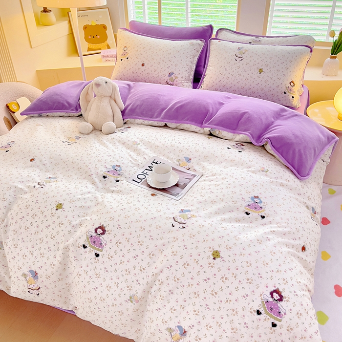 91家纺网 家纺一手货源 找家纺 琪琪阁家纺 2025新款A类全棉纯棉加牛奶绒包边款单被套四件套 春日女孩