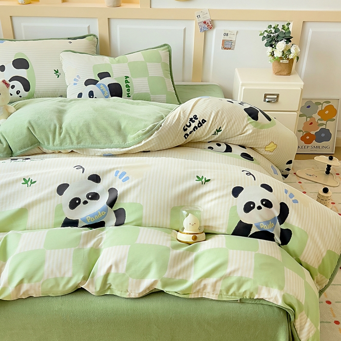 91家纺网 家纺一手货源 找家纺 琪琪阁家纺 2025新款A类全棉纯棉加牛奶绒包边款单被套四件套 呆萌宝贝