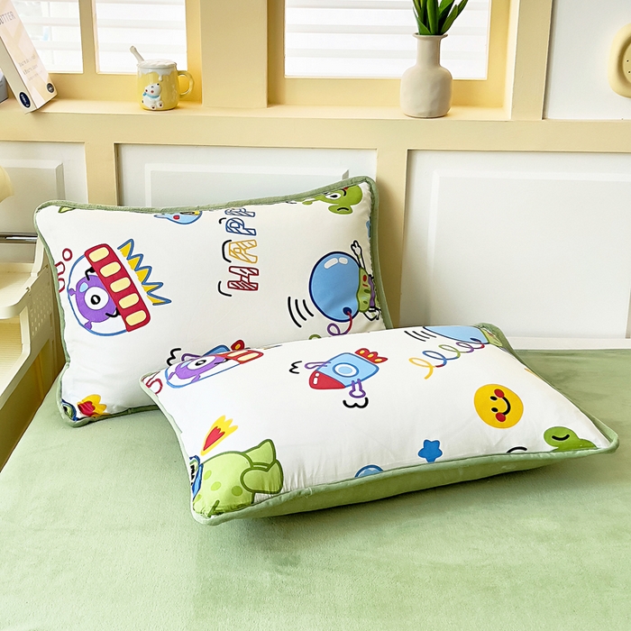 91家纺网 家纺一手货源 找家纺 琪琪阁家纺 2025新款A类全棉纯棉加牛奶绒包边款单被套四件套 怪兽学院