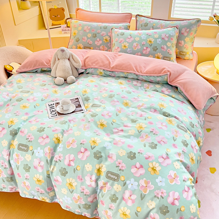 91家纺网 家纺一手货源 找家纺 琪琪阁家纺 2025新款A类全棉纯棉加牛奶绒包边款单被套四件套 花满城