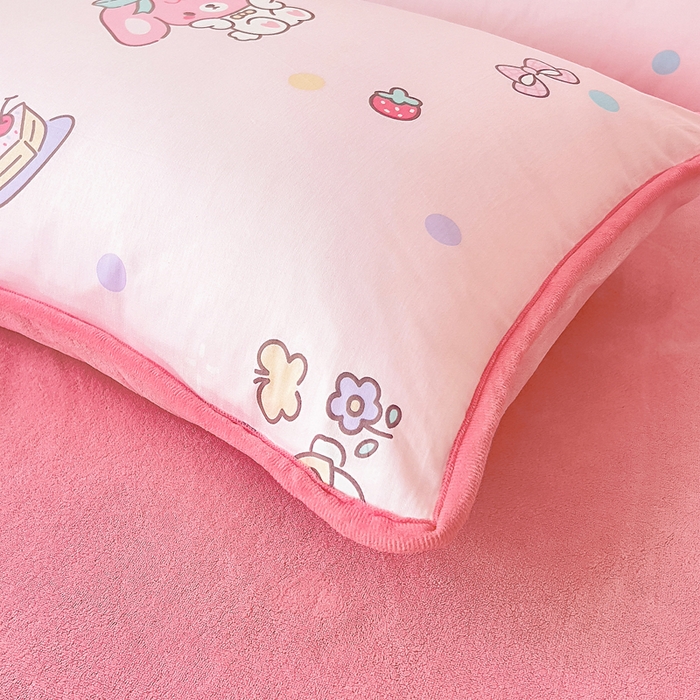 91家纺网 家纺一手货源 找家纺 琪琪阁家纺 2025新款A类全棉纯棉加牛奶绒包边款单被套四件套 可乐贝儿