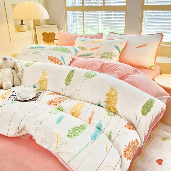 91家纺网 家纺一手货源 找家纺 琪琪阁家纺 2025新款A类全棉纯棉加牛奶绒包边款单被套四件套 麦穗飘香