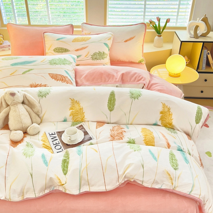 91家纺网 家纺一手货源 找家纺 琪琪阁家纺 2025新款A类全棉纯棉加牛奶绒包边款单被套四件套 麦穗飘香