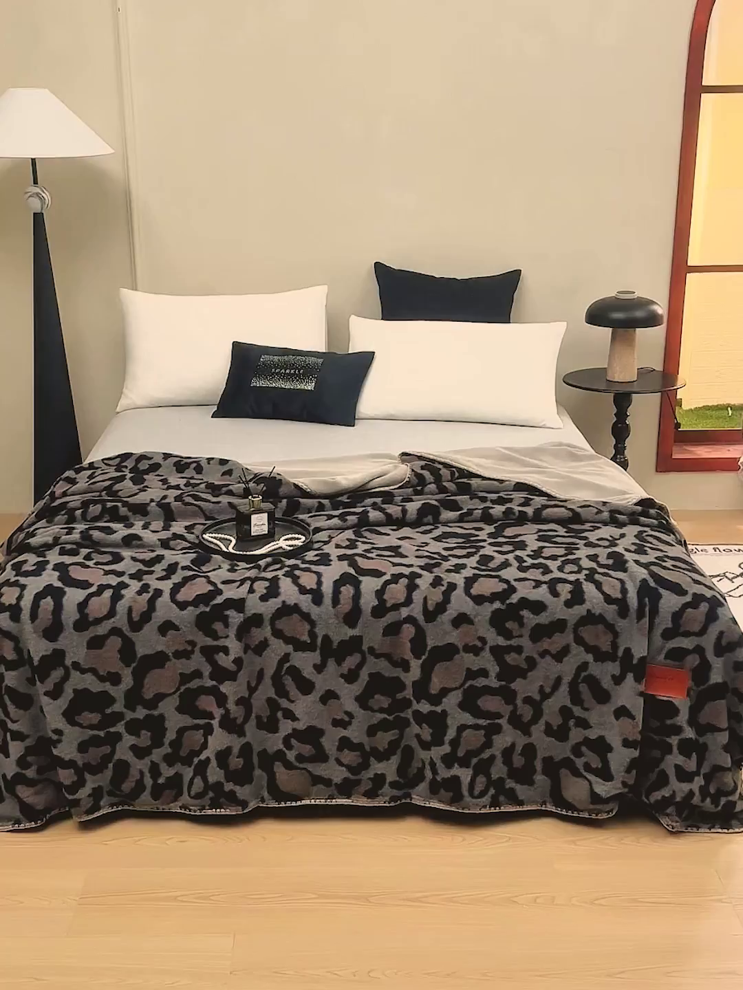 91家纺网 家纺一手货源 找家纺 肖恩毯业 2025新款仿羊绒毛毯羊驼绒绵羊绒毯 仿羊绒-宝莉豹点