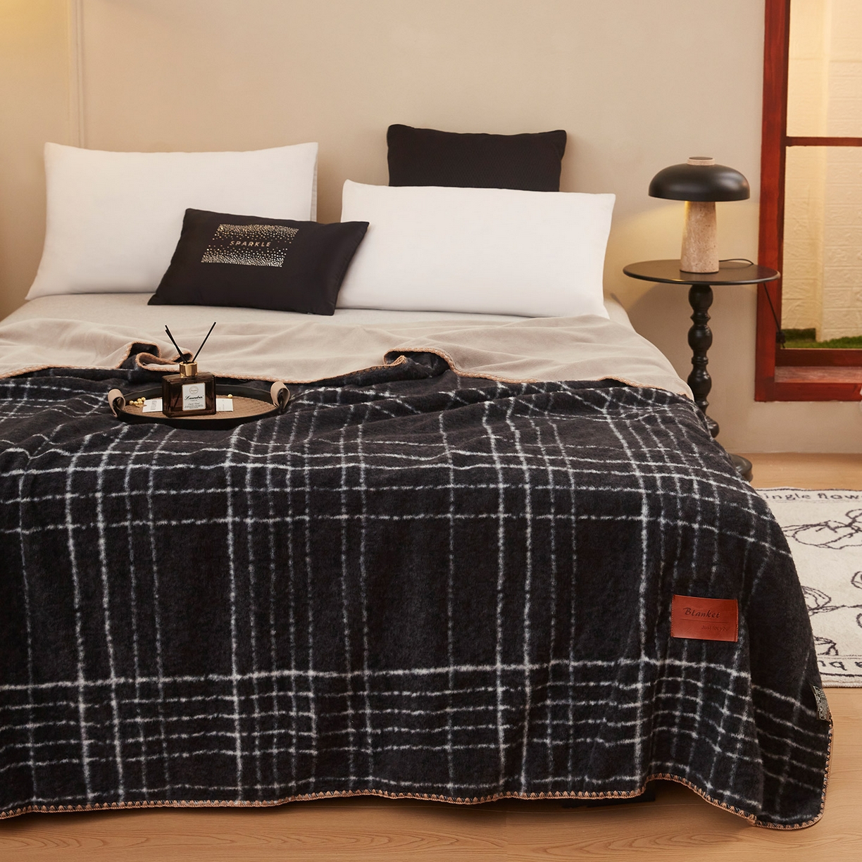 91家纺网 家纺一手货源 找家纺 肖恩毯业 2025新款仿羊绒毛毯羊驼绒绵羊绒毯 仿羊绒-宝莉黑白