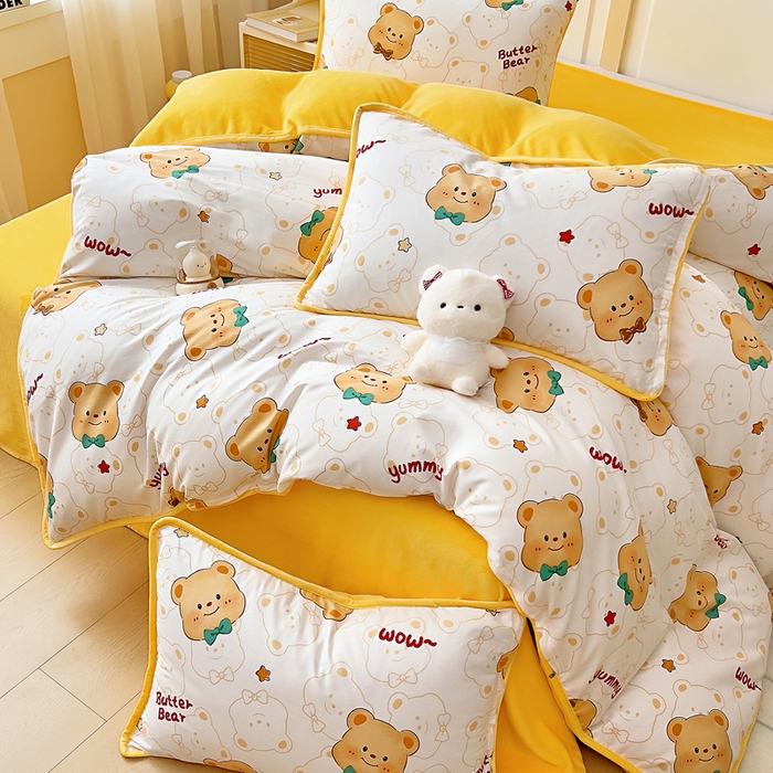 91家纺网 家纺一手货源 找家纺 琪琪阁家纺 2025新款A类全棉纯棉加牛奶绒包边款单被套四件套 瑞迪熊