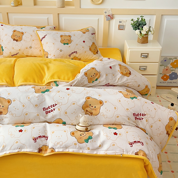 91家纺网 家纺一手货源 找家纺 琪琪阁家纺 2025新款A类全棉纯棉加牛奶绒包边款单被套四件套 瑞迪熊