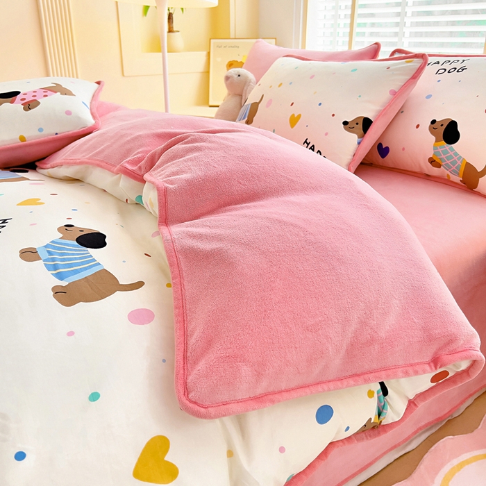 91家纺网 家纺一手货源 找家纺 琪琪阁家纺 2025新款A类全棉纯棉加牛奶绒包边款单被套四件套 汪星人