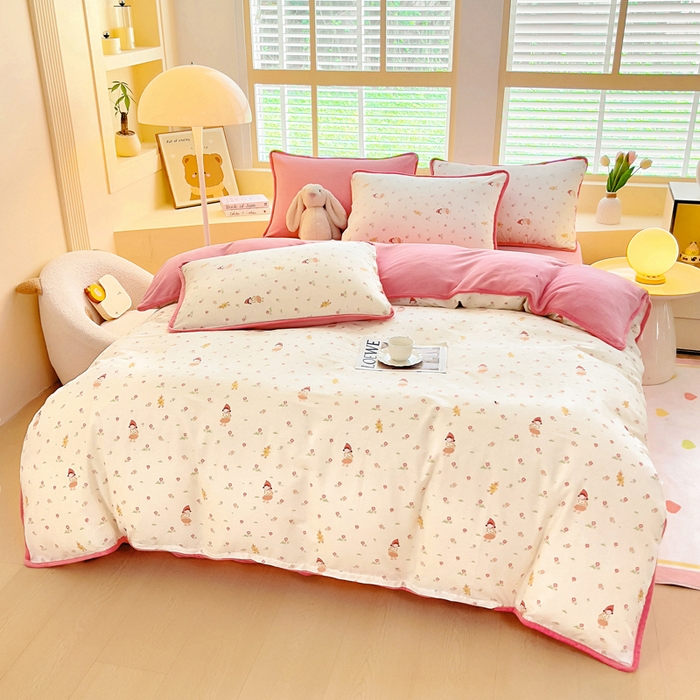 91家纺网 家纺一手货源 找家纺 琪琪阁家纺 2025新款A类全棉纯棉加牛奶绒包边款单被套四件套 小幸运