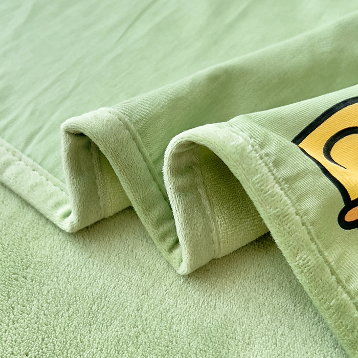 91家纺网 家纺一手货源 找家纺 琪琪阁家纺 2025新款A类全棉纯棉加牛奶绒包边款单被套四件套 熊猫戏水