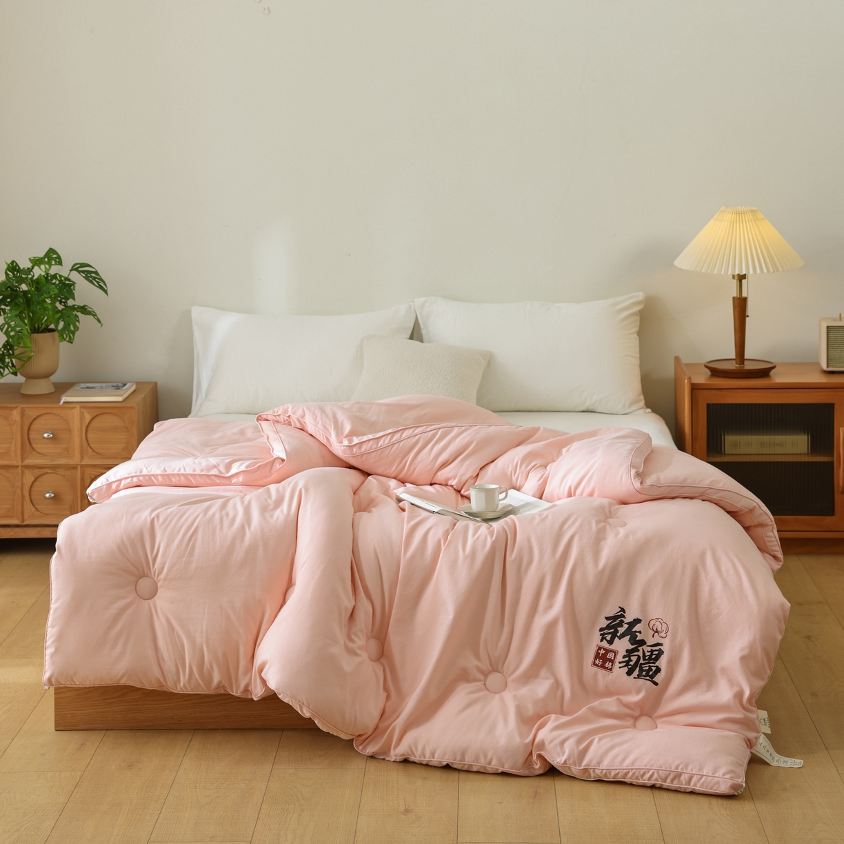 91家纺网 家纺一手货源 找家纺 雯雨家纺 2025新款100%双边立体麻绳棉花冬被被子被芯 双边立体棉花被-粉色