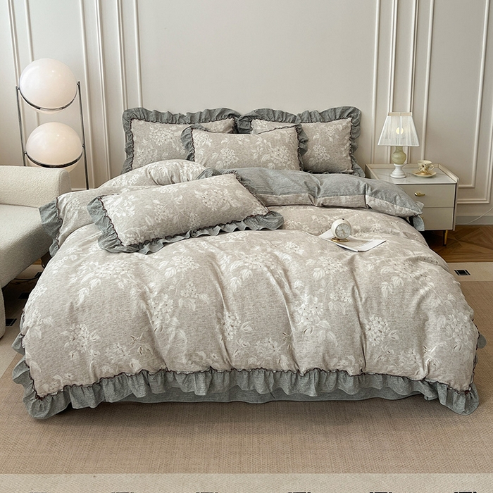 91家纺网 家纺一手货源 找家纺 鑫利来家纺 2025新款加厚高克重亚麻复古原麻皱皱纱印花法式花边四件套 海棠花溪