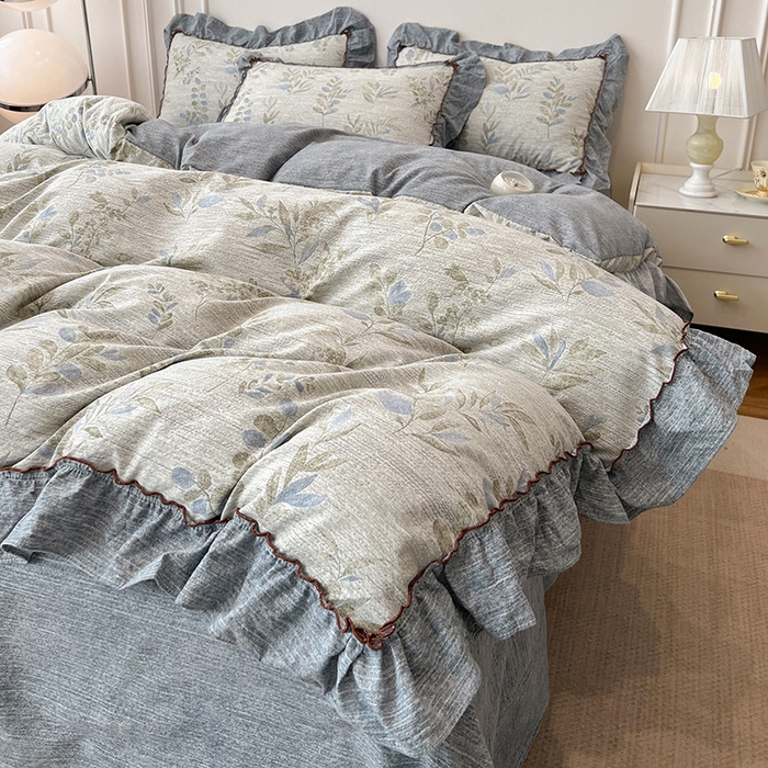 91家纺网 家纺一手货源 找家纺 鑫利来家纺 2025新款加厚高克重亚麻复古原麻皱皱纱印花法式花边四件套 香榭花园