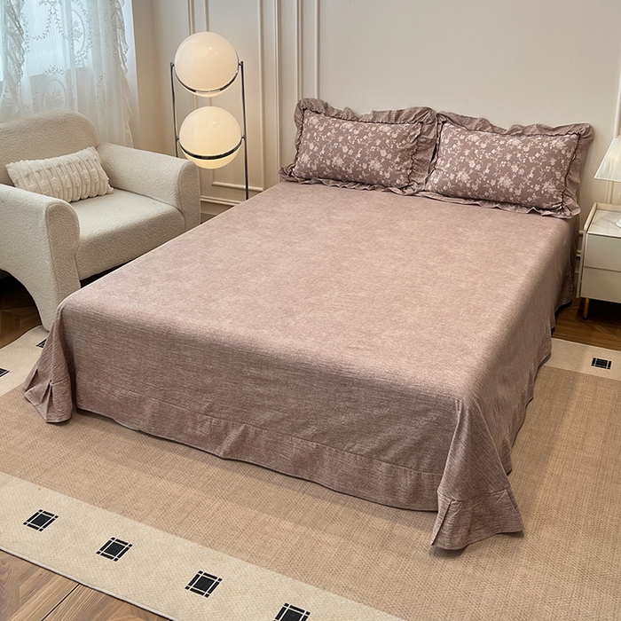 91家纺网 家纺一手货源 找家纺 鑫利来家纺 2025新款加厚高克重亚麻复古原麻皱皱纱印花法式花边四件套 花颜